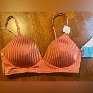Adrienne Vittadini Coral Striped Bra